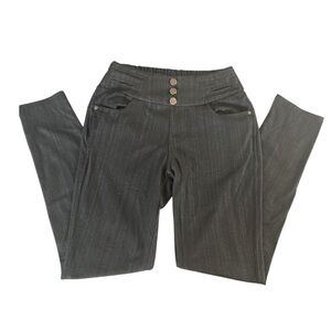 Black High-Waisted‎ Jeggings with Stretchy Fit